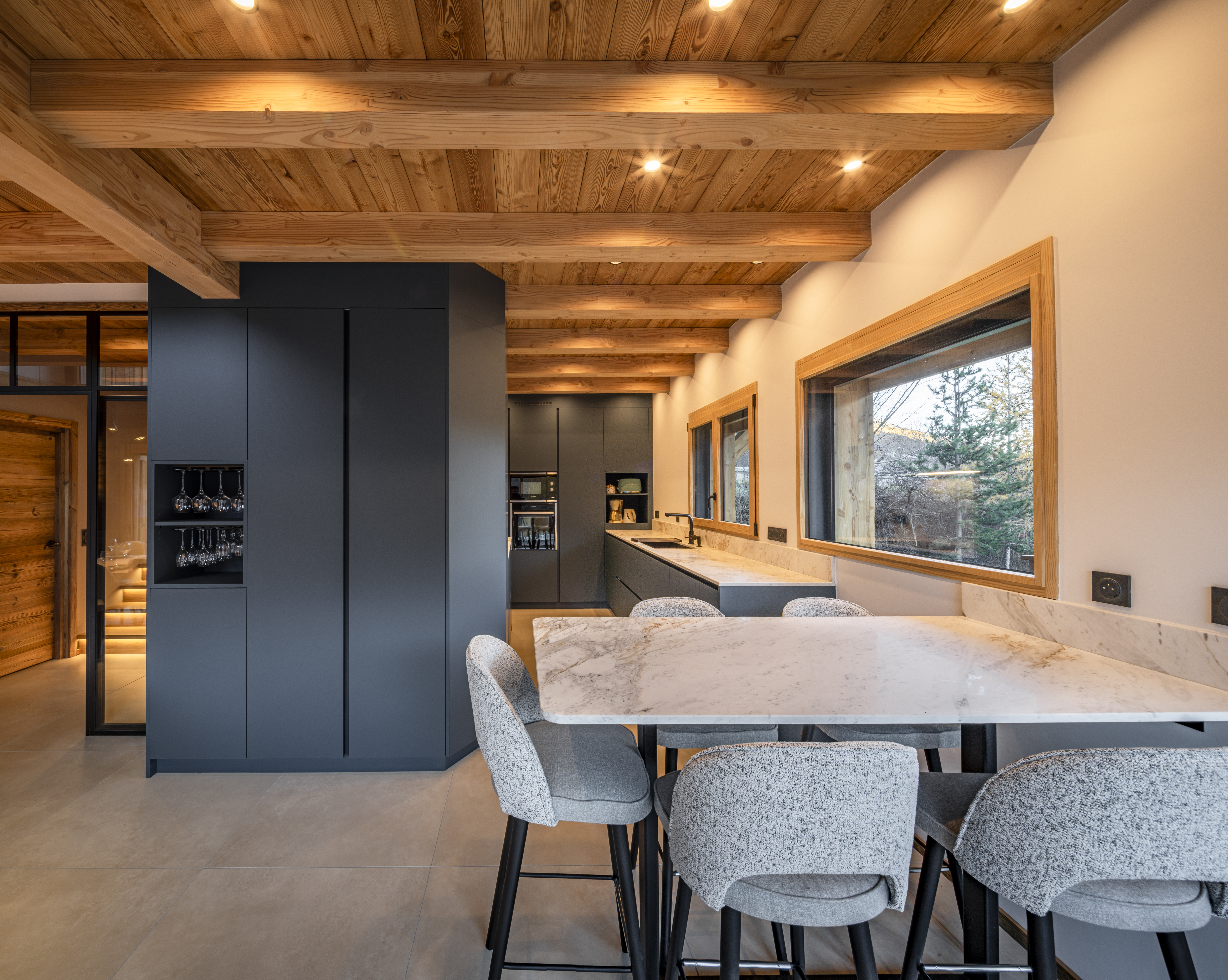 cuisine sur mesure dans un chalet à Serre Chevalier